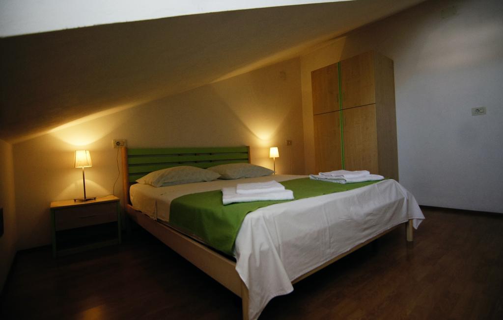 Apartments Ida Крес Екстериор снимка