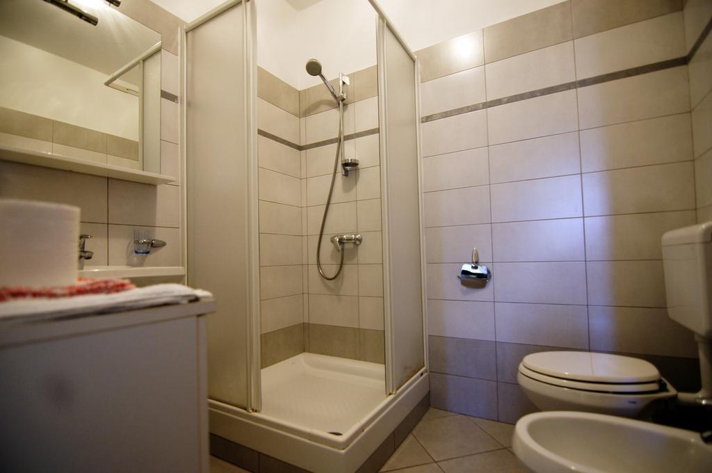 Apartments Ida Крес Екстериор снимка